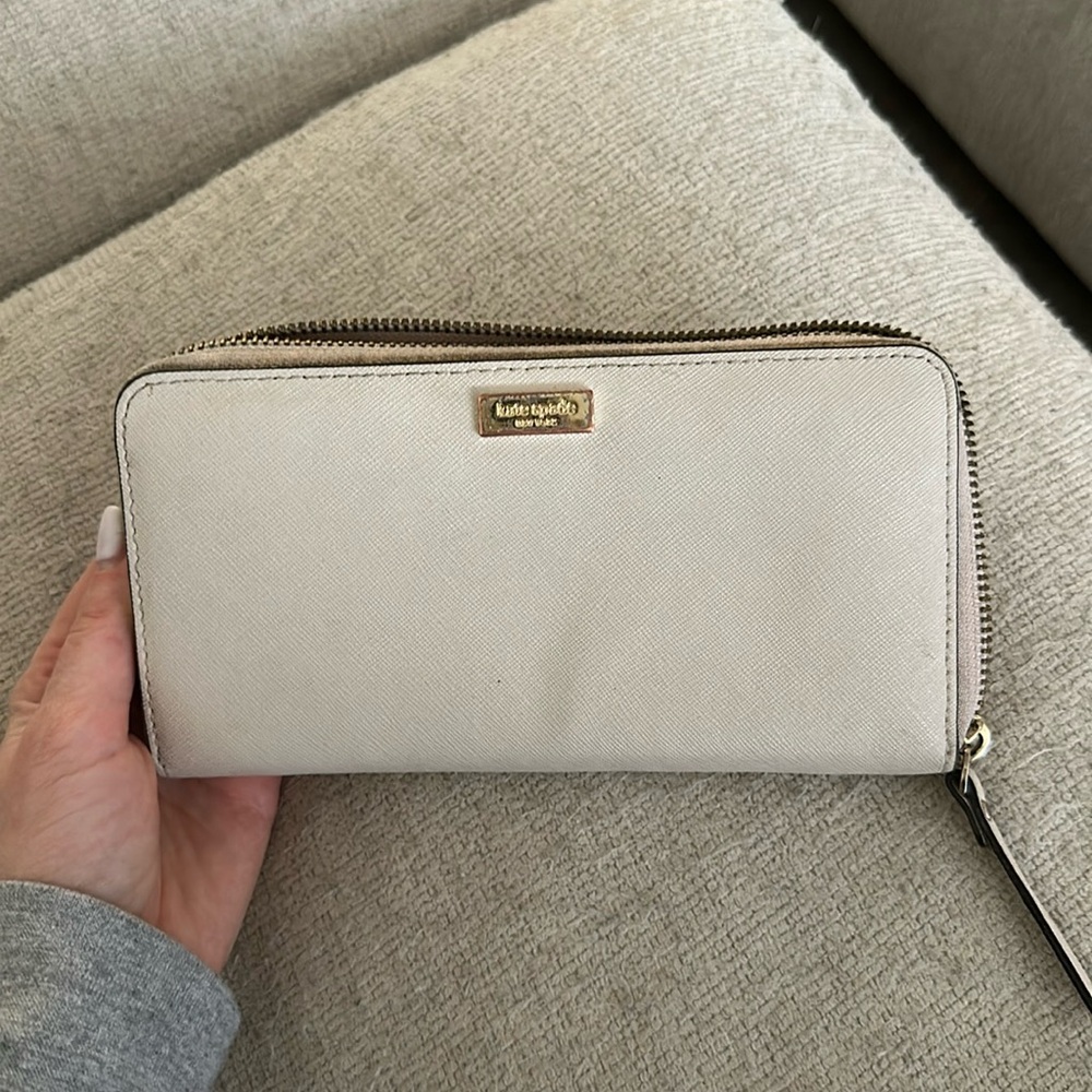 Kate spade wallet